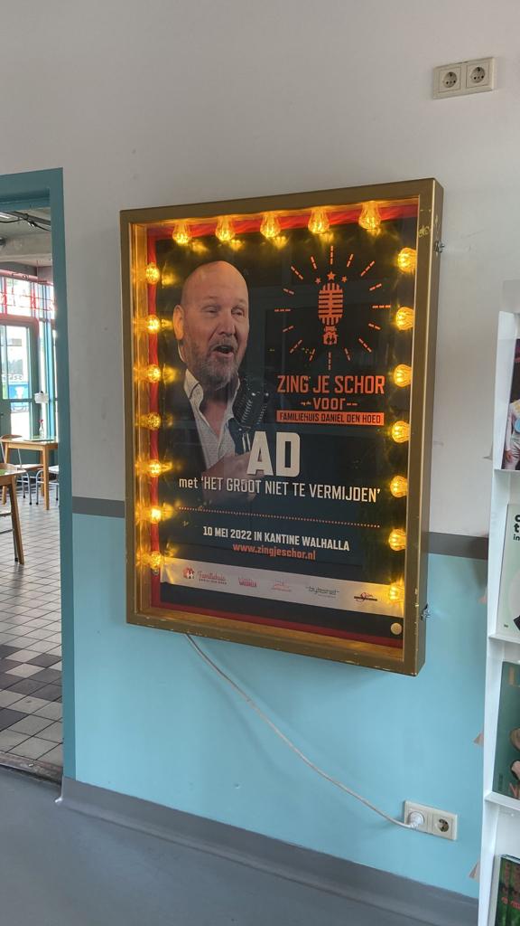 Ad van Hoff gaat 10 mei eindelijk optreden in Walhalla